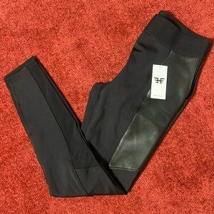 Heroine Sport Allure Legging